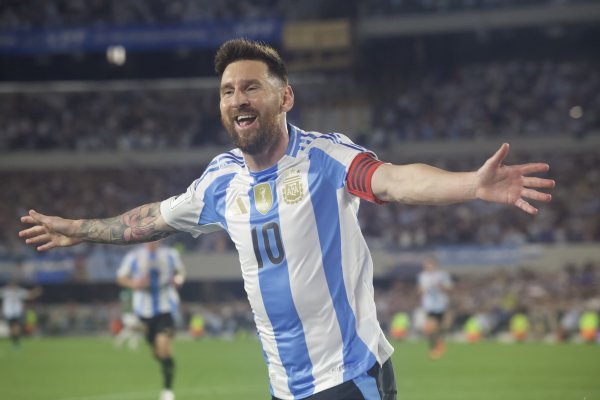 Vẫn còn sắc bén! Messi đã tham